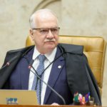 Fachin nega pedido para afastar Dino de ações ligadas a Flávio e Lula nas eleições