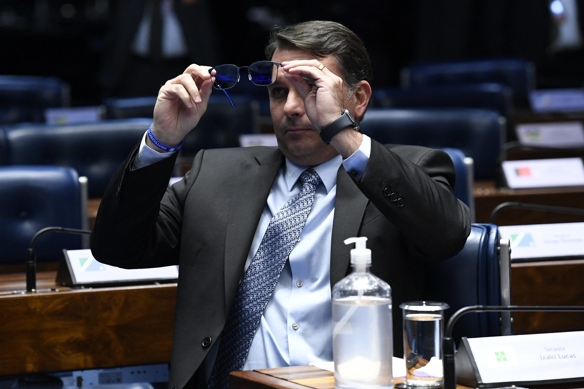 flavio-bolsonaro-pesquisa-atlasintel.jpg