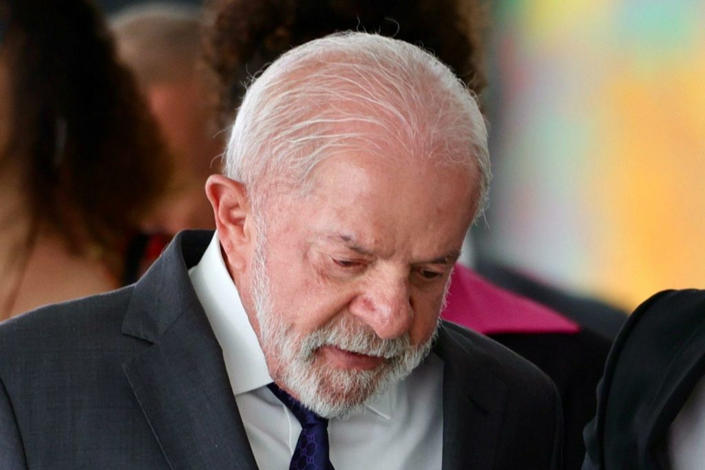 Lula perde posição no ranking de popularidade entre presidentes