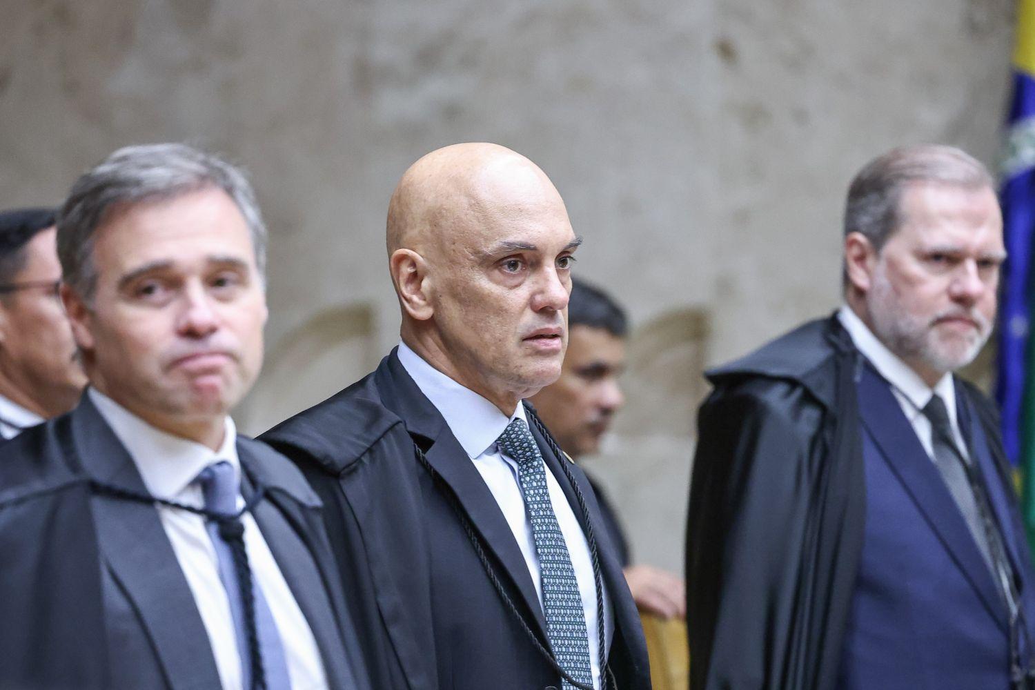 Mendonça sinaliza discordância em decisão de quebra de sigilo da fonte