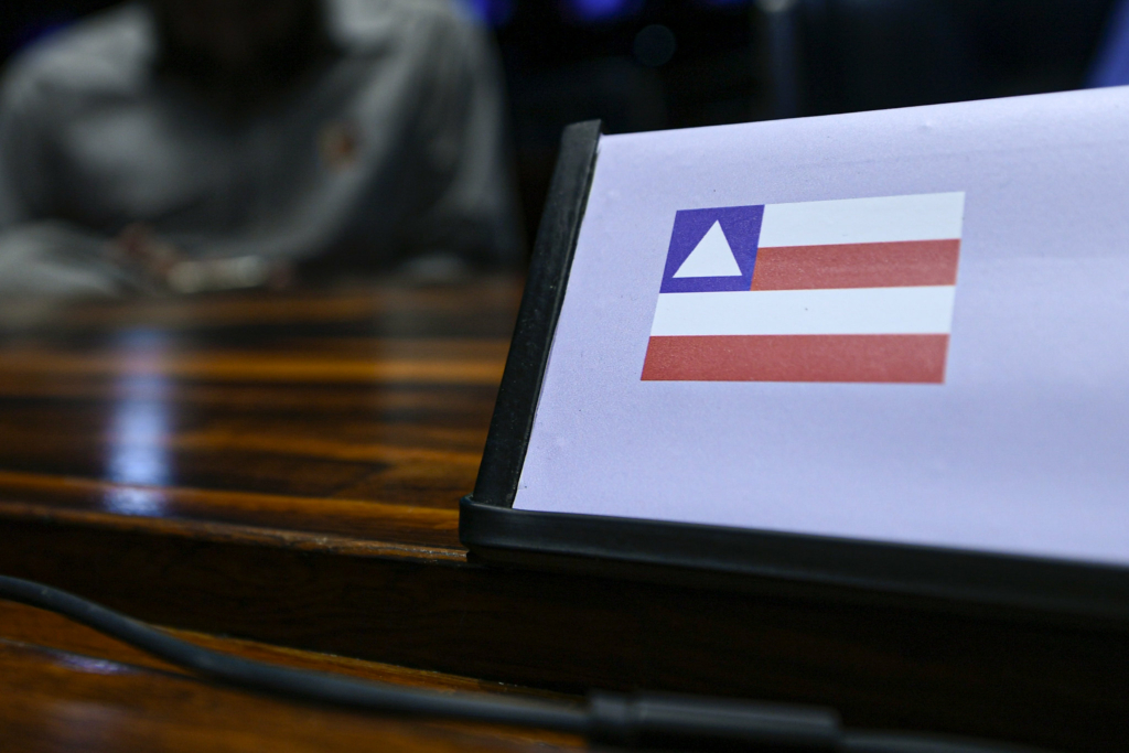Quem são os candidatos ao Senado pela Bahia (BA) nas eleições 2026