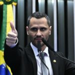Cleitinho diz aguardar ‘sinal espiritual’ para definir candidatura em MG