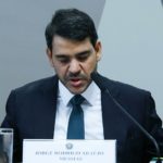 JOTA Principal: Política ainda busca medir efeito eleitoral das revelações sobre Flávio Bolsonaro e Vorcaro