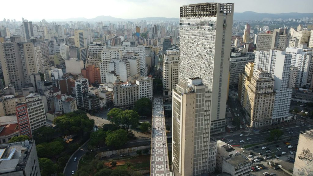 Carf mantém decisão que afasta equiparação de FII a pessoa jurídica