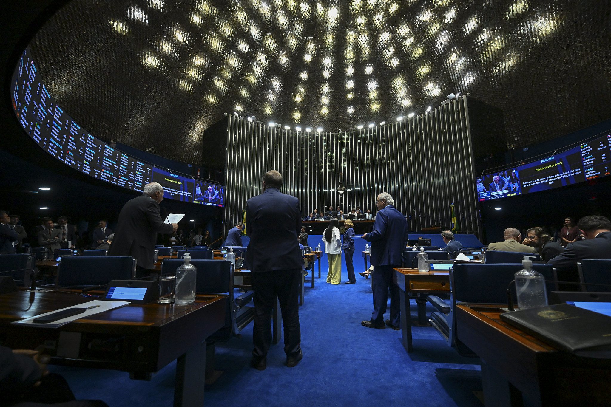 Quem são os candidatos ao Senado pelo Paraná (PR) nas eleições de 2026