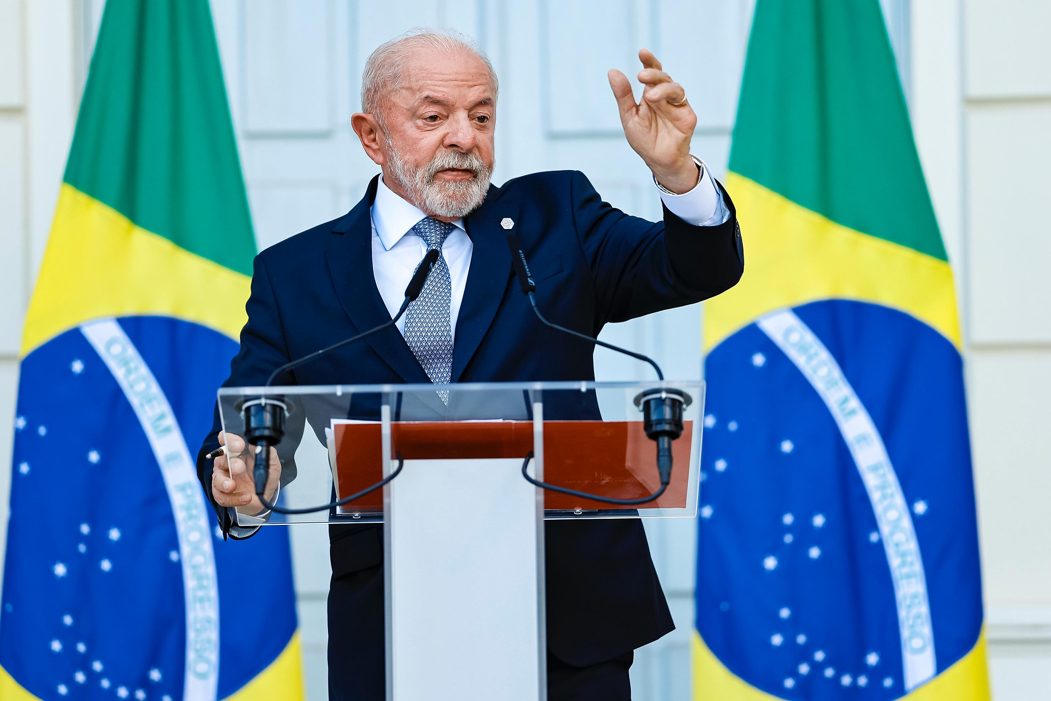 Indexa: Lula amplia vantagem e chega a 42%; Flávio Bolsonaro tem 31%