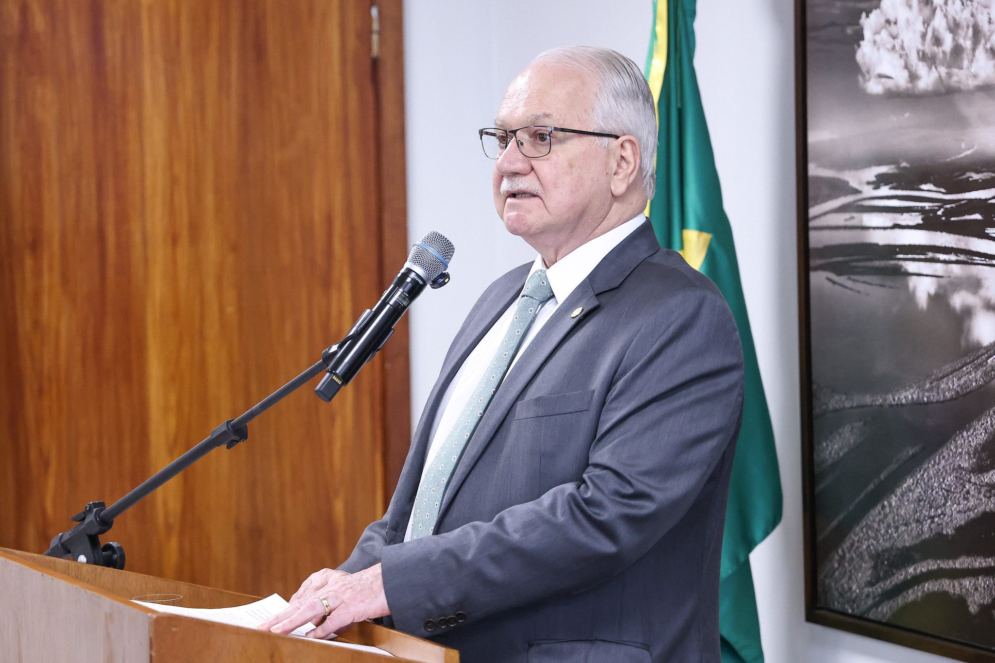 Fachin volta a criticar pressão sobre Judiciário e cita ‘constrangimentos indevidos’