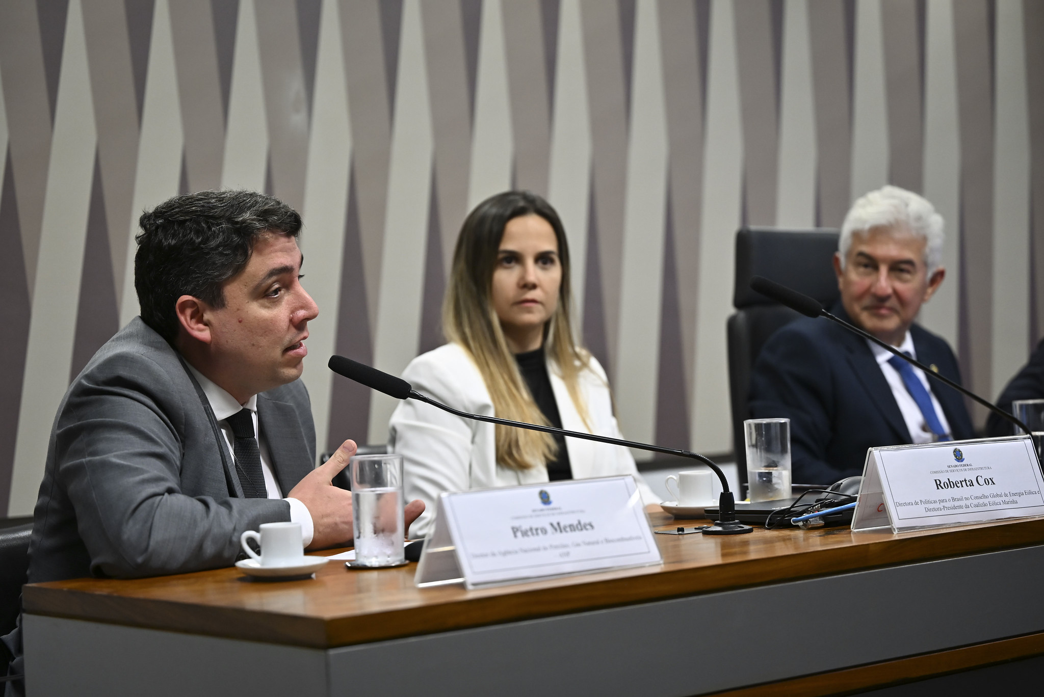 Agências reguladoras alertam para impacto de bloqueios orçamentários na fiscalização