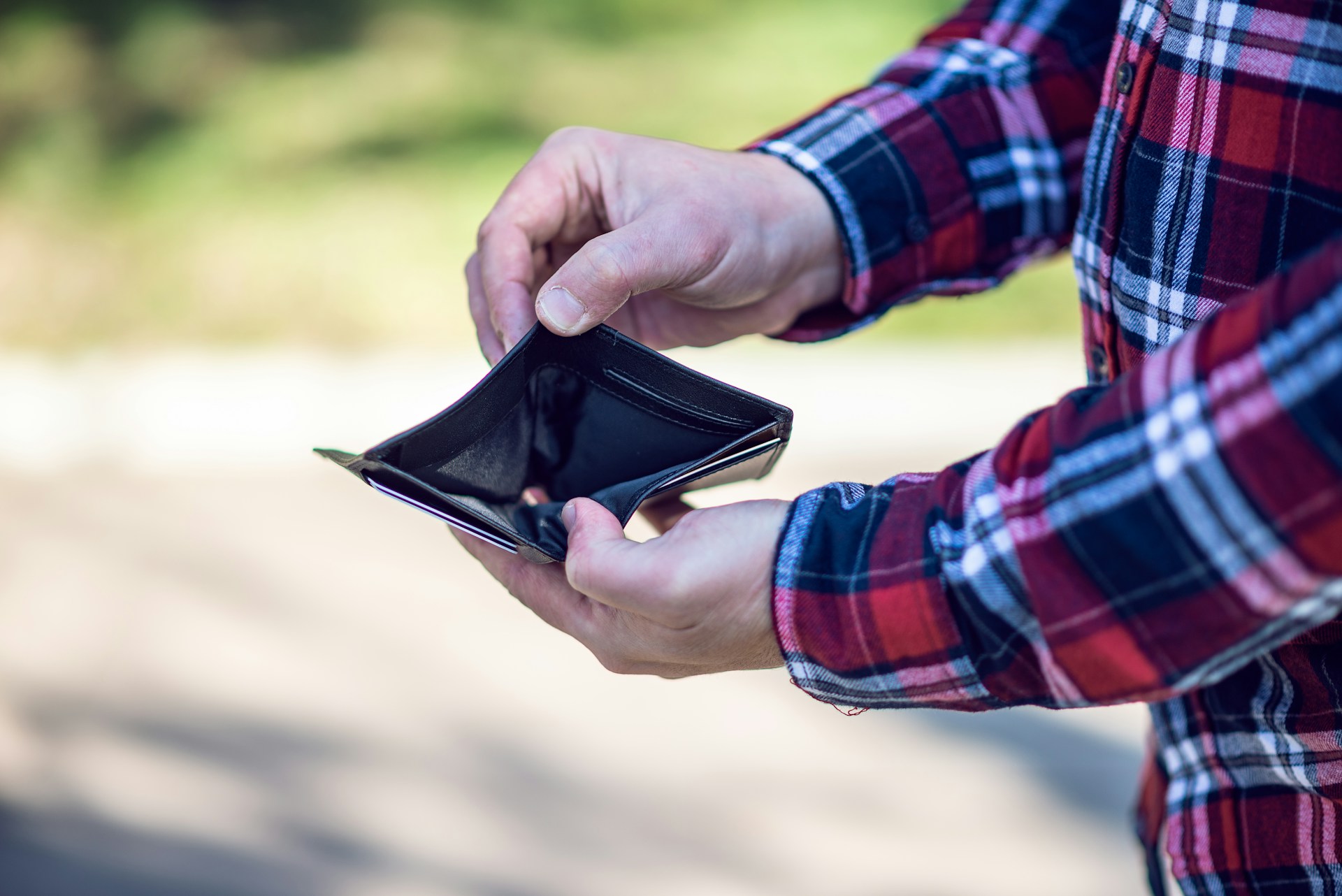 STJ começa a julgar se dívidas prescritas podem ser inseridas em plataformas como Serasa