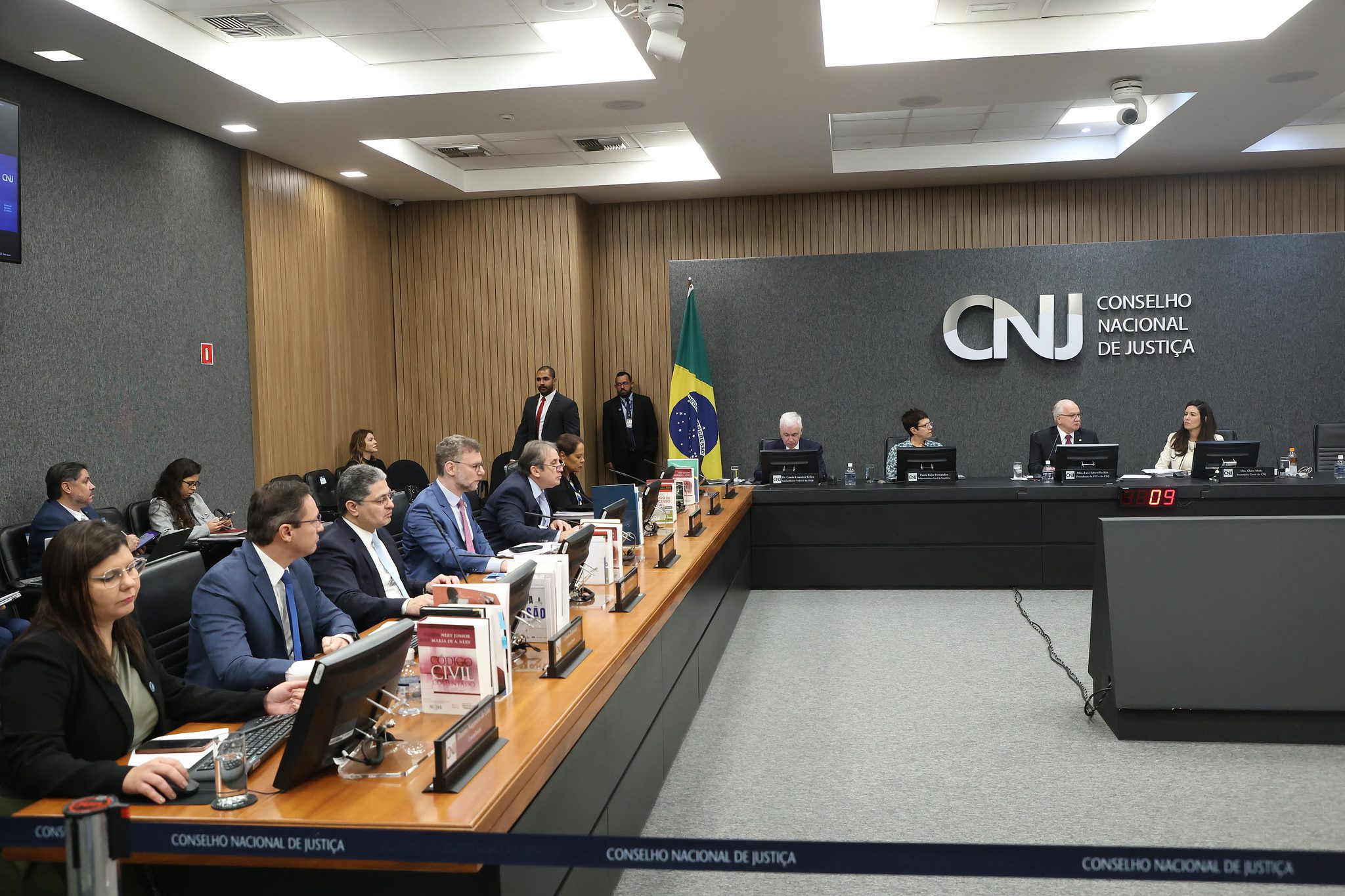 CNJ deve propor modelo de remuneração para a magistratura, diz Fachin