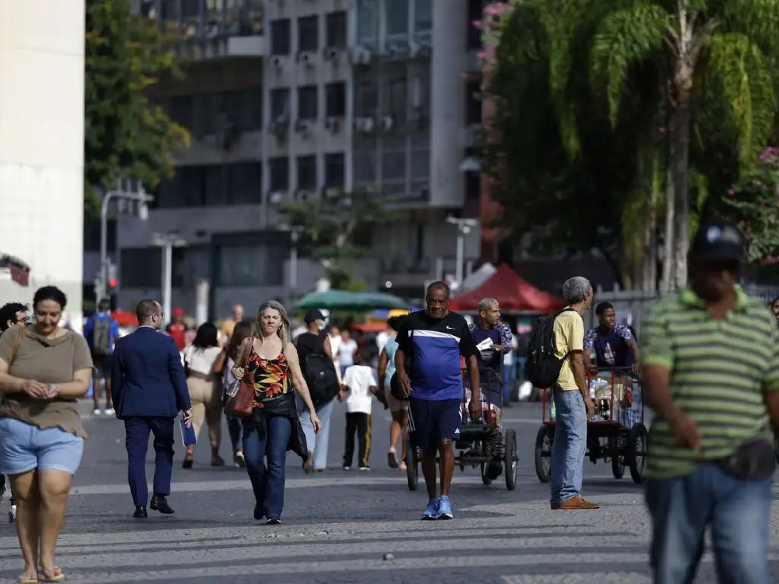 Caged: Brasil abre 72 mil novos postos em maio; saldo é o pior no mês desde 2020