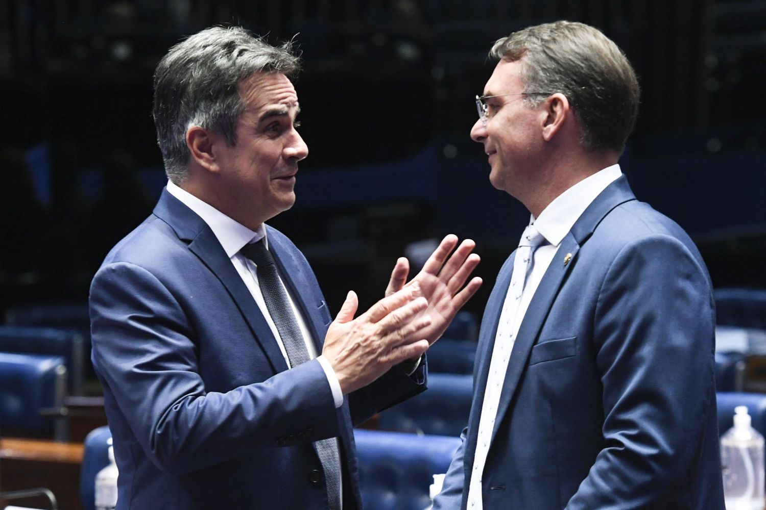 PP e União sinalizam neutralidade, desafiam Flávio Bolsonaro e liberam alianças estaduais