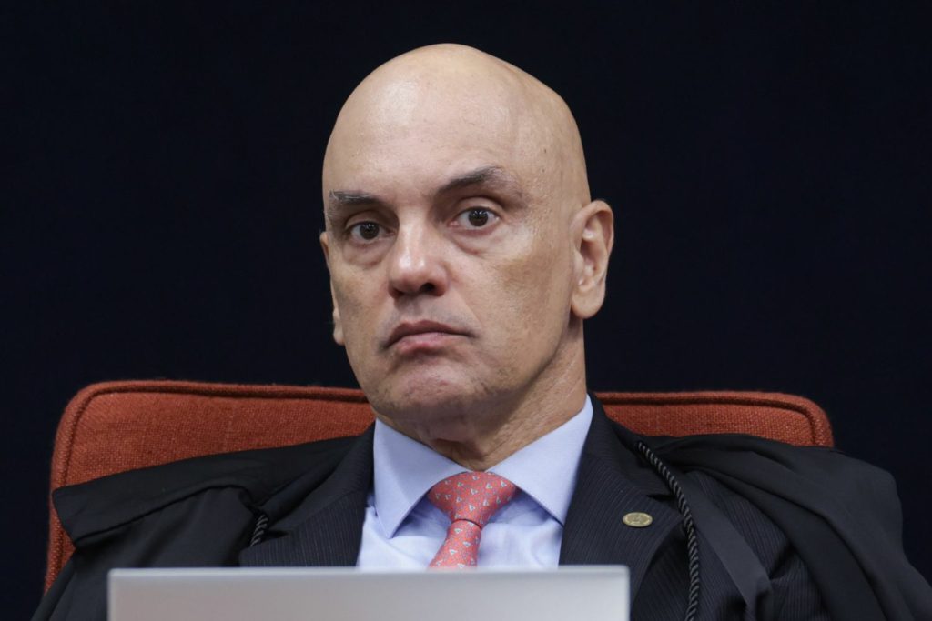 JOTA Principal: Moraes deve definir critérios para uso da imagem de Bolsonaro — não só por