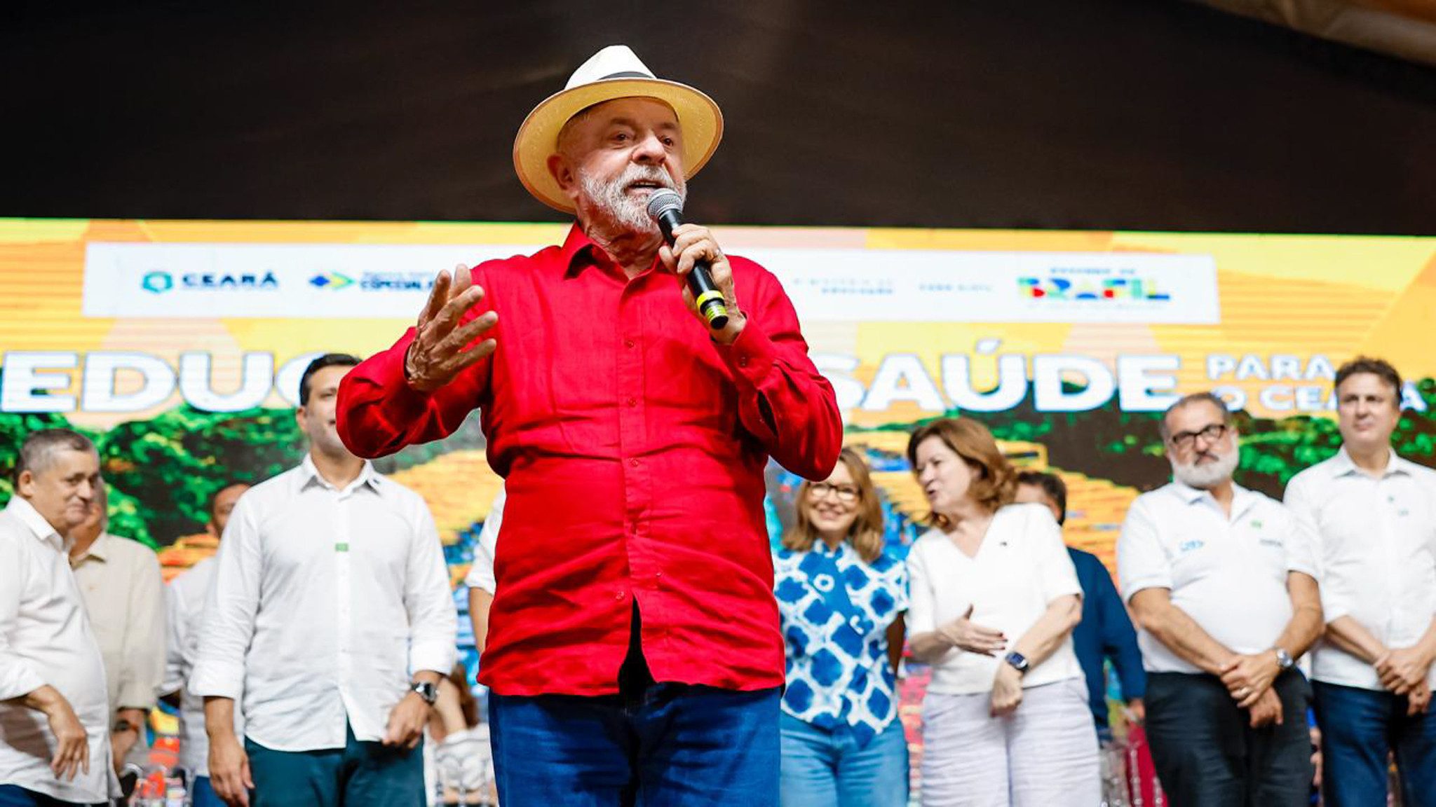Lula faz pacote de entregas antes da restrição imposta pelo período eleitoral