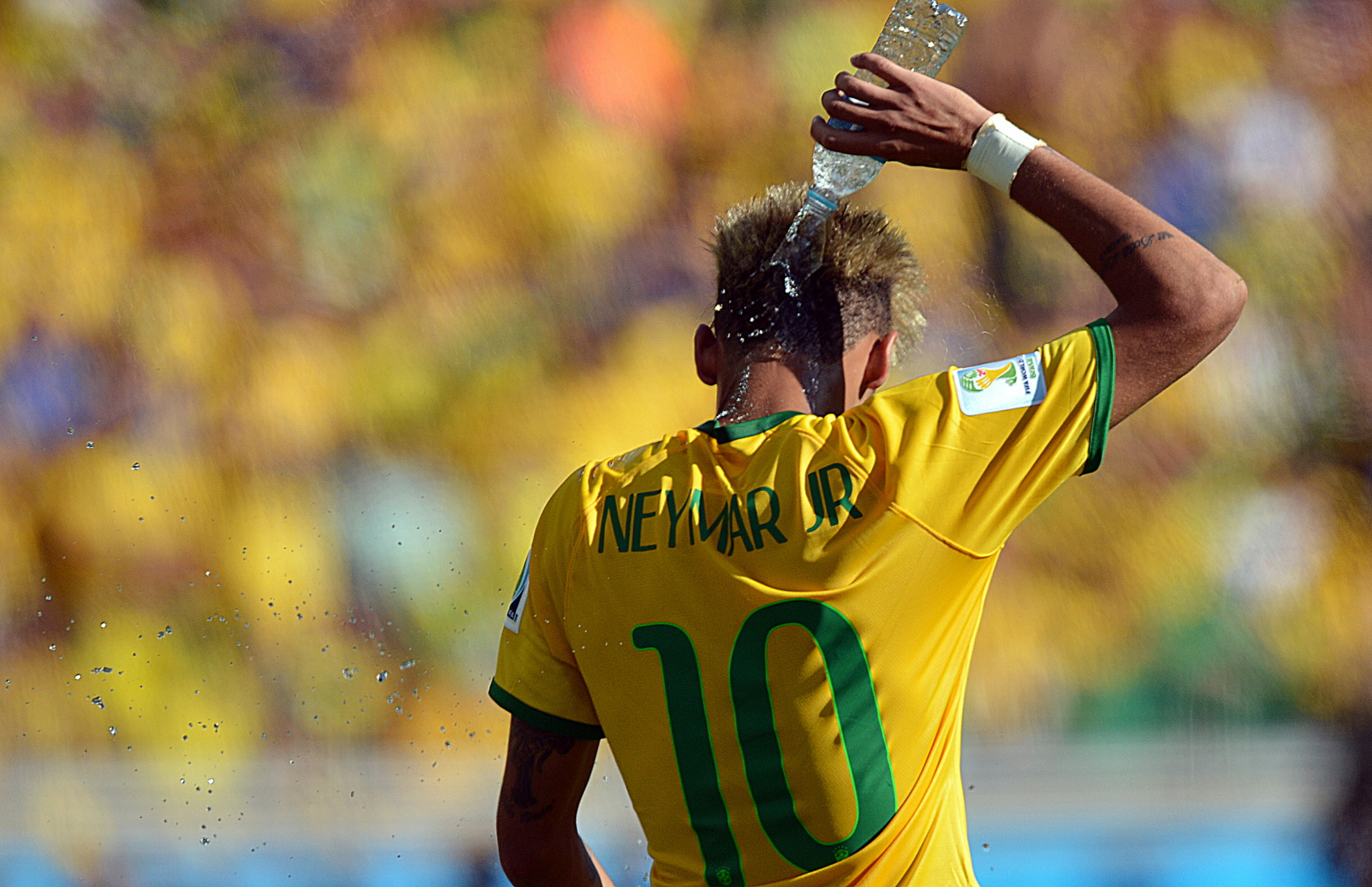 Eliminação da seleção expõe dissonância cognitiva da vida pública nacional