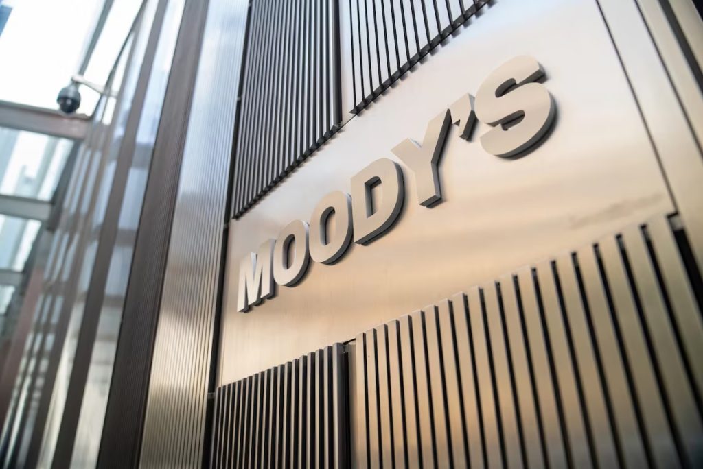 Falta de ajuste fiscal de presidente eleito ameaça nota do Brasil, diz Moody’s - QTU Questões do Universo