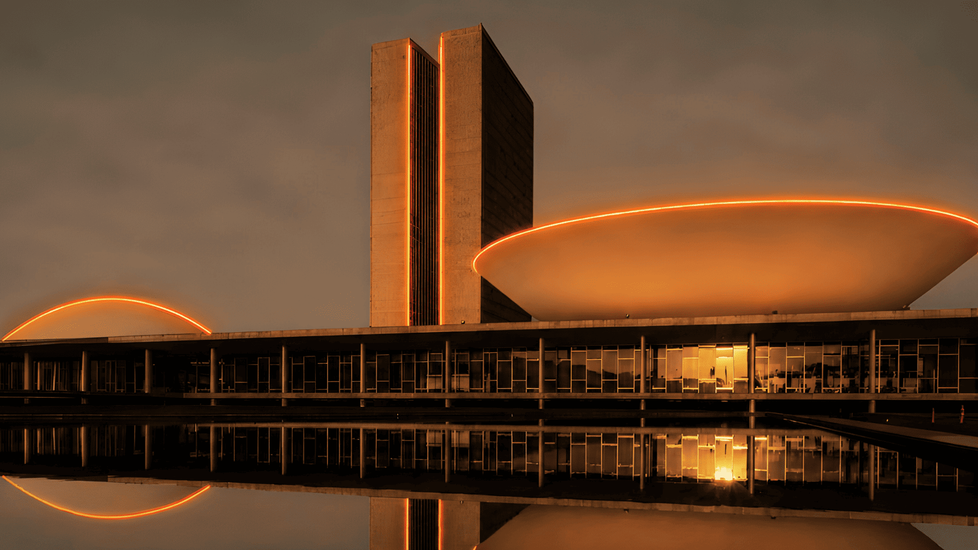 Futura AI Conference amplia debate sobre IA especialista para setores regulados