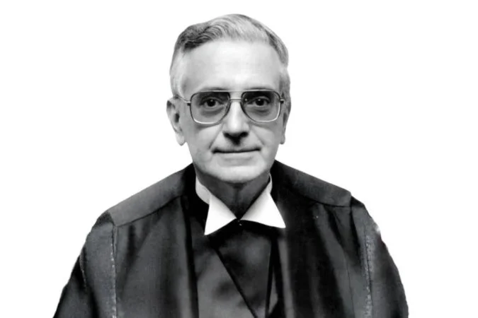 Morre Octávio Gallotti, ex-presidente do STF, aos 95 anos