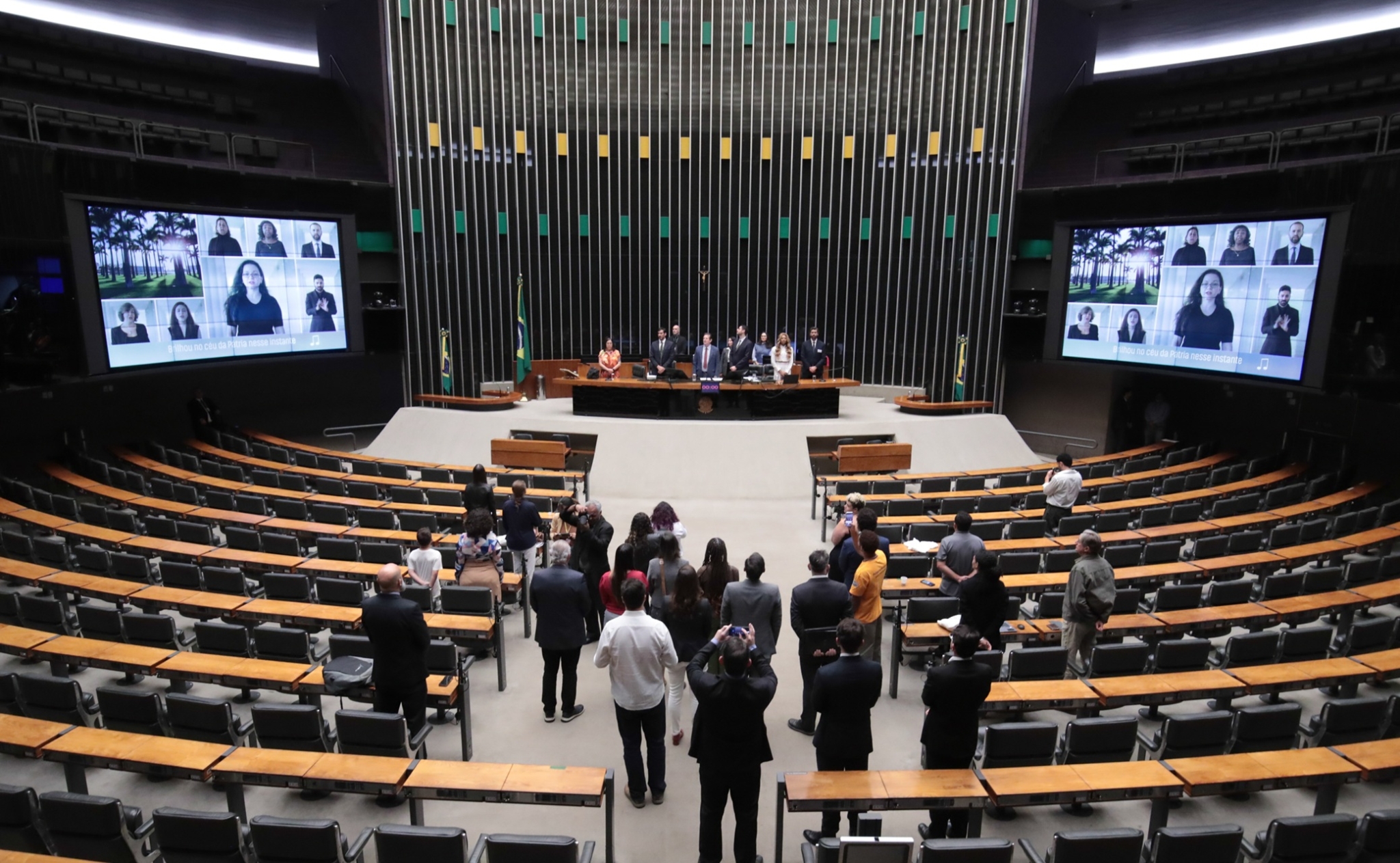 Cunha e Valdemar utilizaram ‘emendas de liderança’ para ocultar rubricas alvo da PF, diz relatório