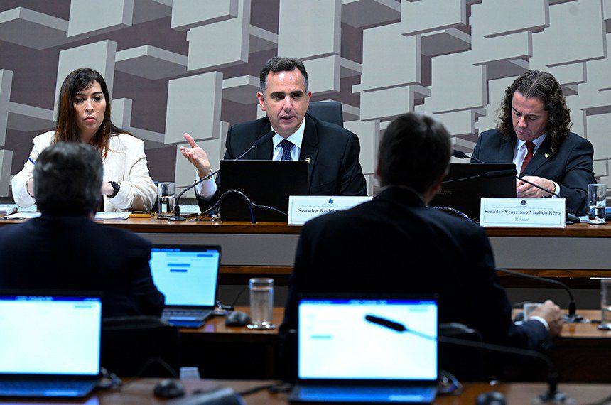 Senado estende até dezembro prazo para comissão votar PL do Novo Código Civil