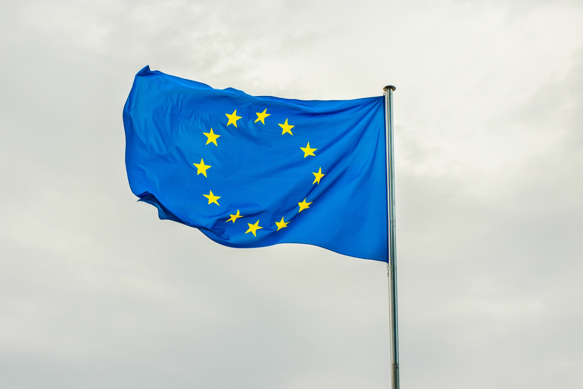 Europa recua no ESG — lição para reforma política brasil