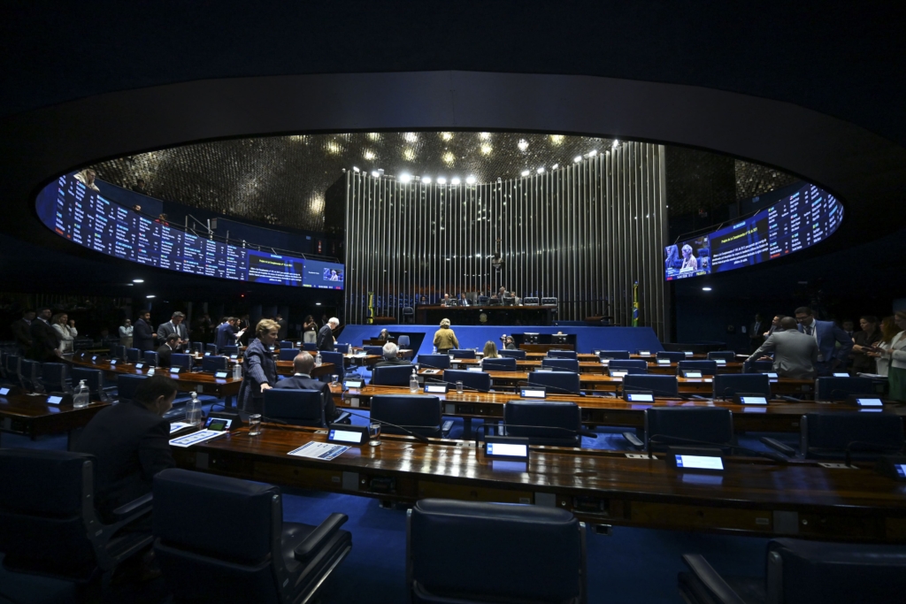 Genial/Quaest: PT segura vantagem na corrida pelas duas cadeiras do Senado na Bahia