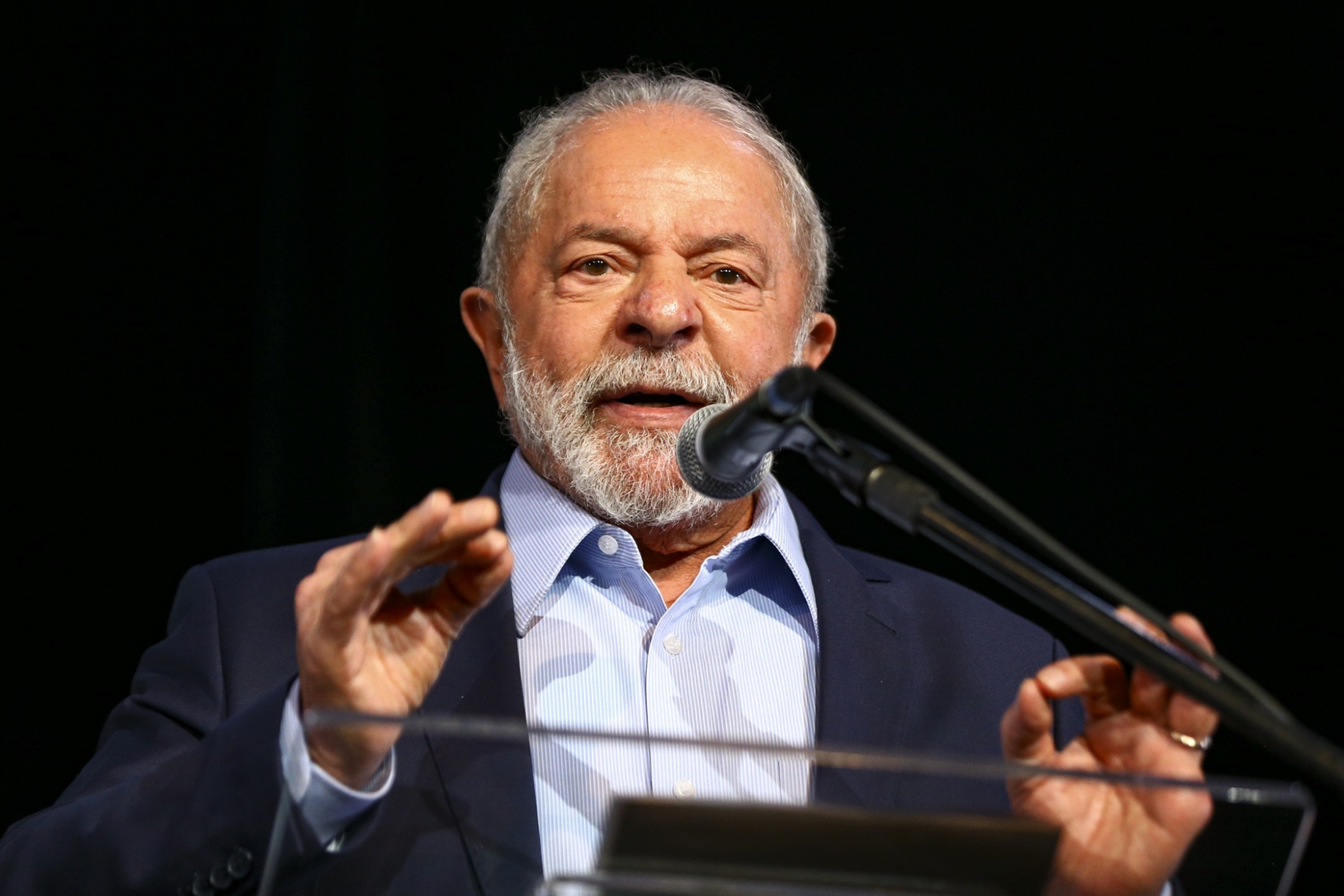 Lula mantém liderança e amplia vantagem no primeiro turno, mostra Meio/IDEIA