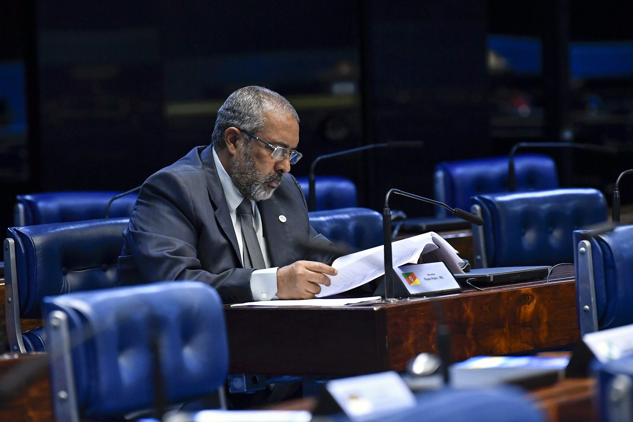 Alcolumbre estaria disposto a retirar transição da PEC da 6×1 durante discussão no Senado, diz Paulo Paim