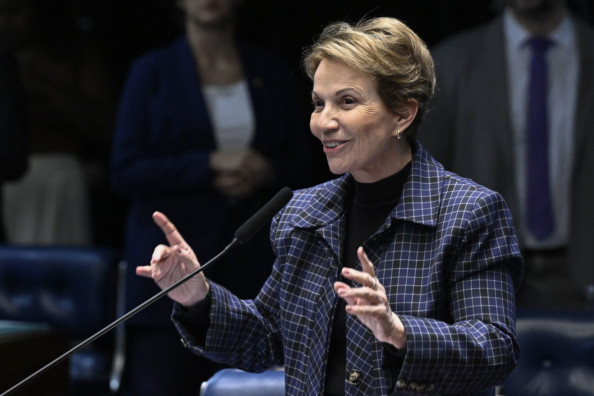 Cadê Tereza Cristina?