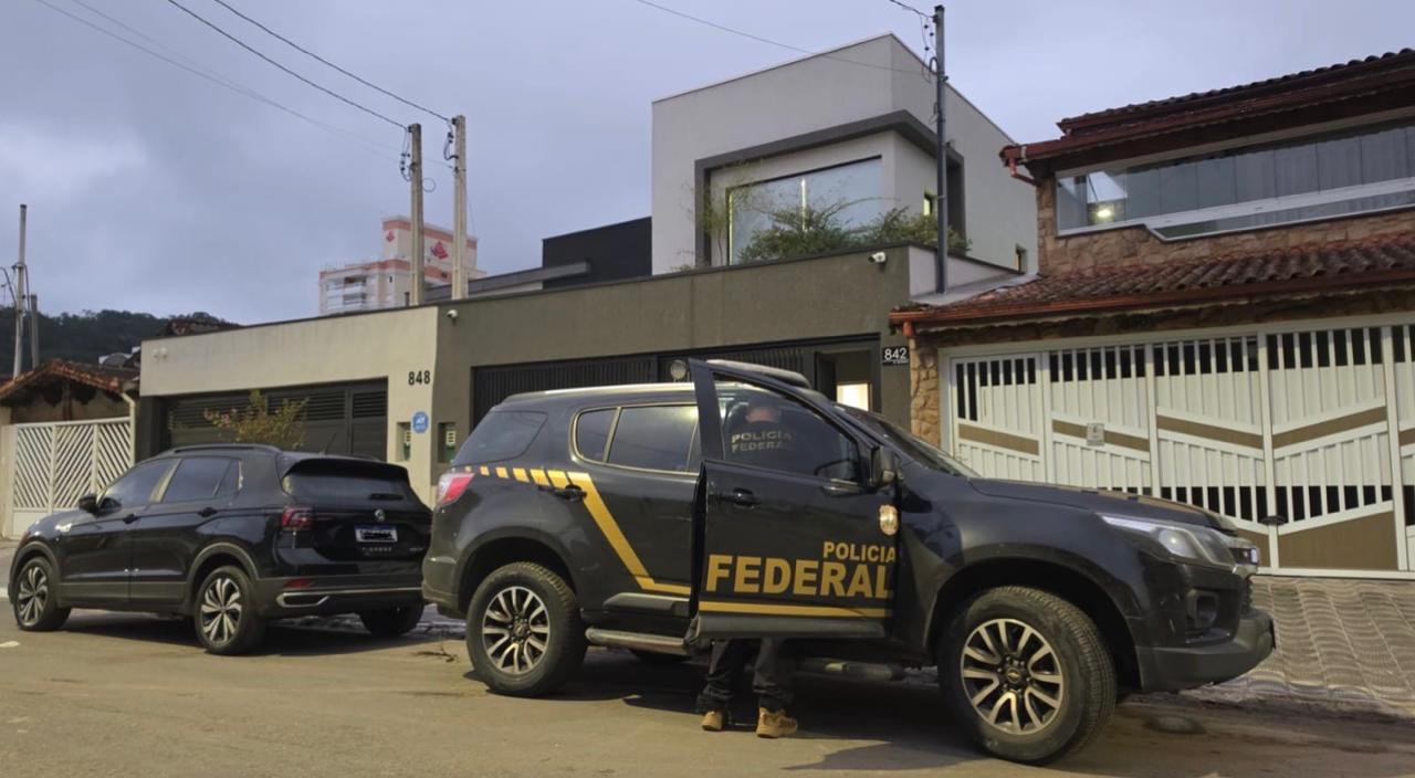 Um dia após sanções, PF busca brasileiros punidos nos EUA