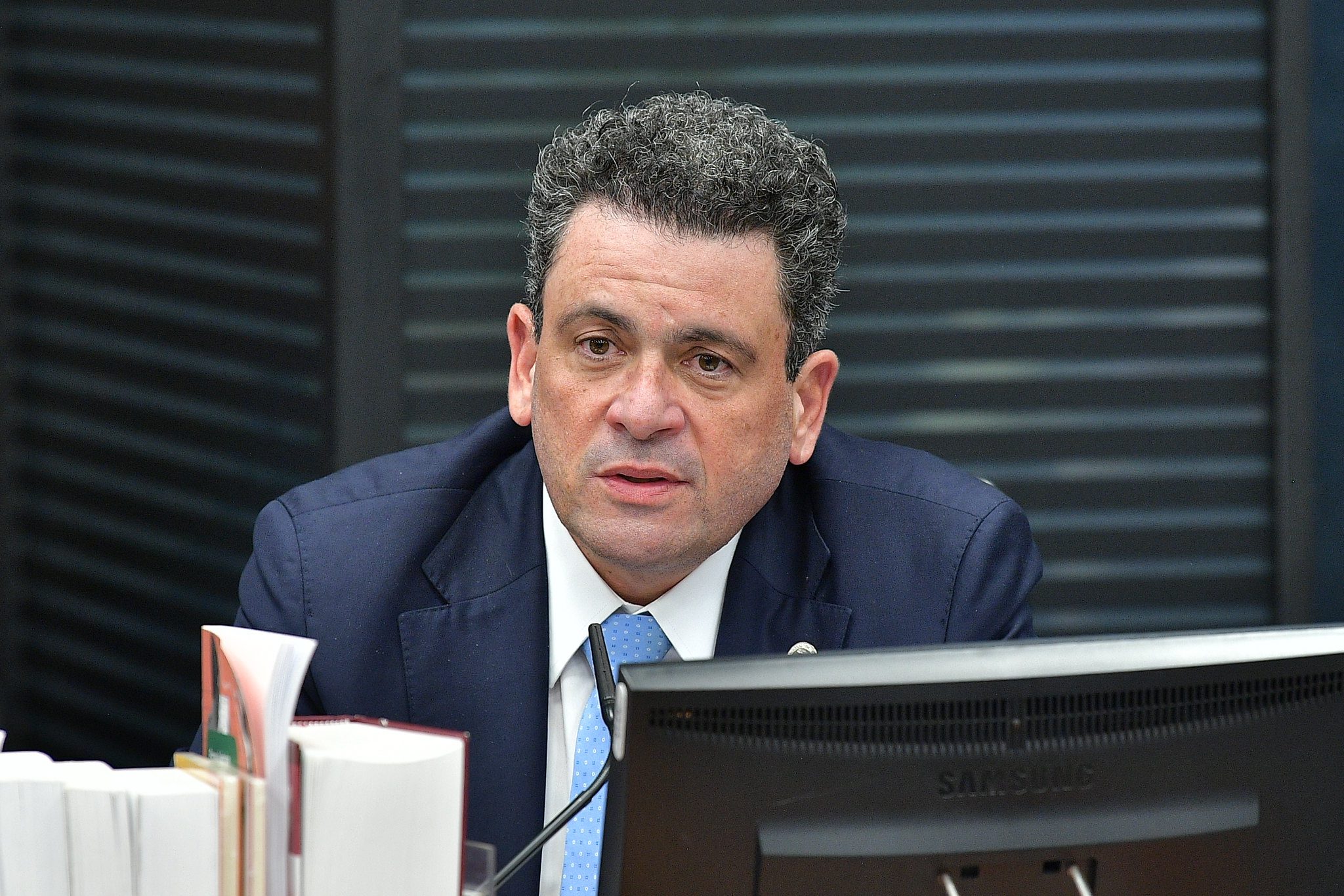 CNJ afasta juíza Gabriela Hardt, ex-Lava Jato, por dois anos