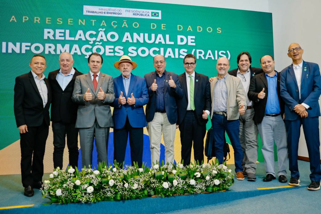 Às vésperas da campanha, Lula usa dados da RAIS para fazer balanço de emprego em seu gover