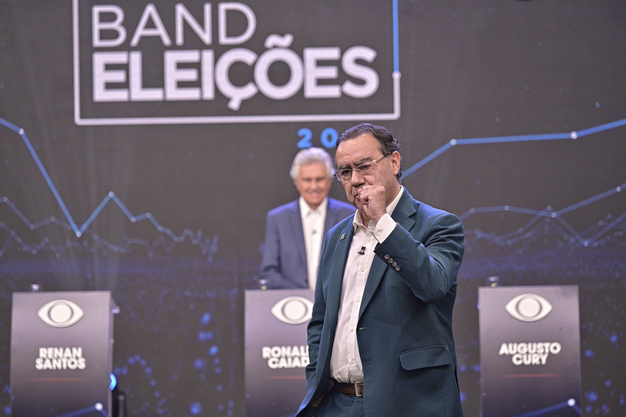 Imagem ilustrativa sobre Lula lidera BTG/Nexus, Flávio Bolsonaro cai 4 pontos e Augusto Cury dá um up de 9 na preferência