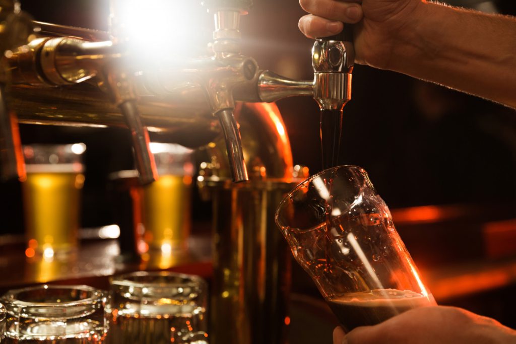 Carf derruba cobrança de R$ 870 milhões por compra de cervejaria pela Ambev