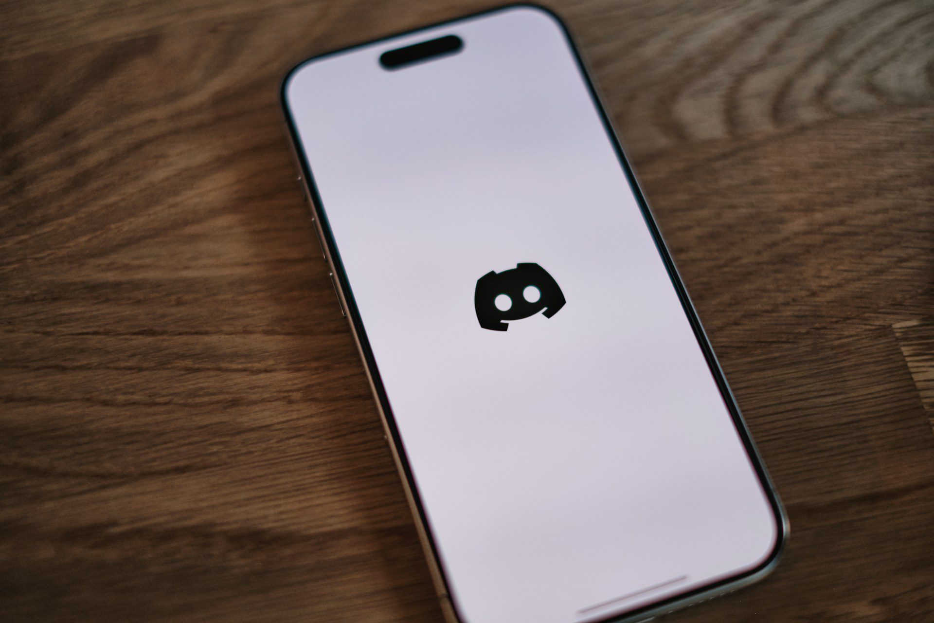 Após morte em live, AGU estuda apresentar ação para retirar o Discord do ar