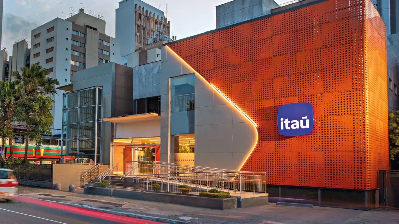 Ex-CFO do Itaú Alexsandro Broedel é condenado a pagar R$ 2,83 milhões ao banco