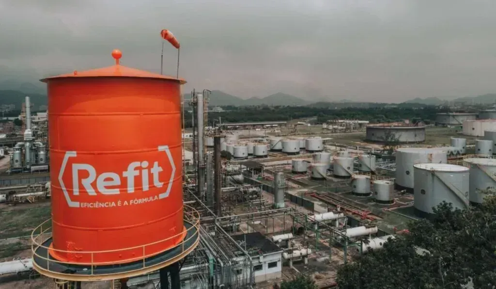 Juiz determina falência da Refit, investigada por sonegação fiscal - QTU Questões do Universo