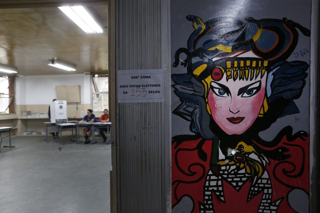 Prazo para solicitar voto em trânsito termina em 20 de agosto; entenda como funciona