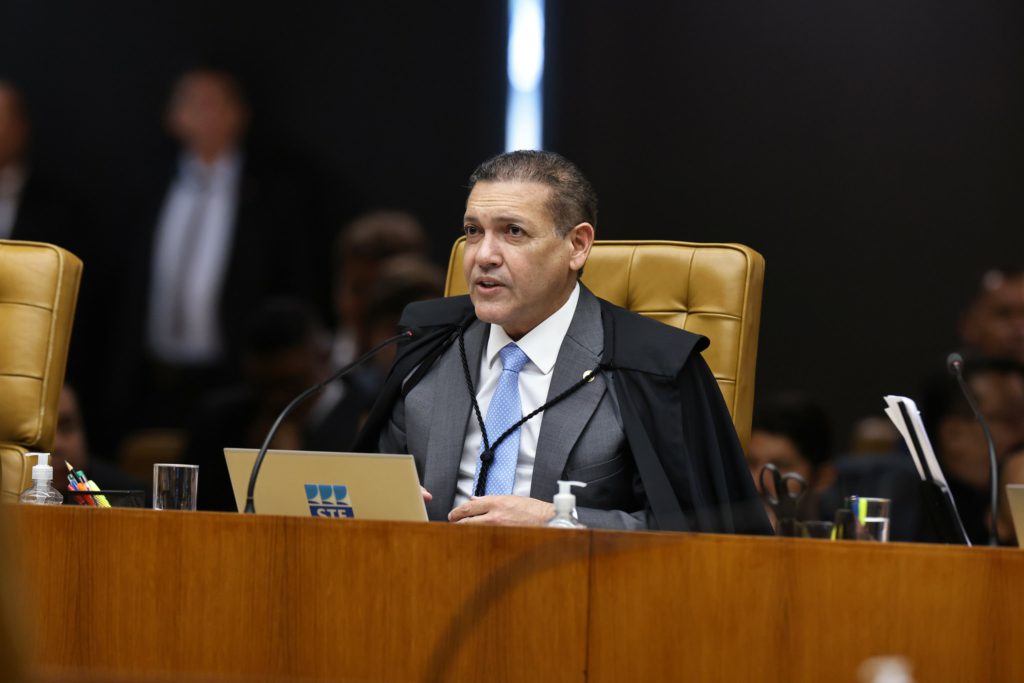 Novos vazamentos do celular de Vorcaro e escândalos em série mantêm STF sob tensão