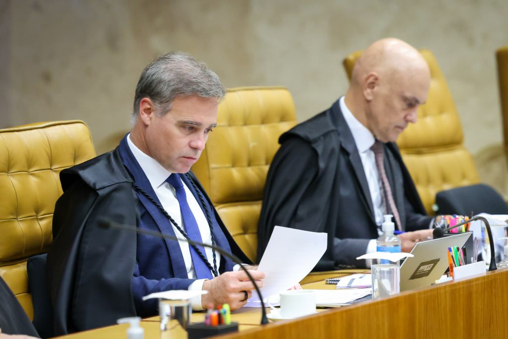 André Mendonça atende a pedido de Fachin e retira sigilo de investigações do Banco Master