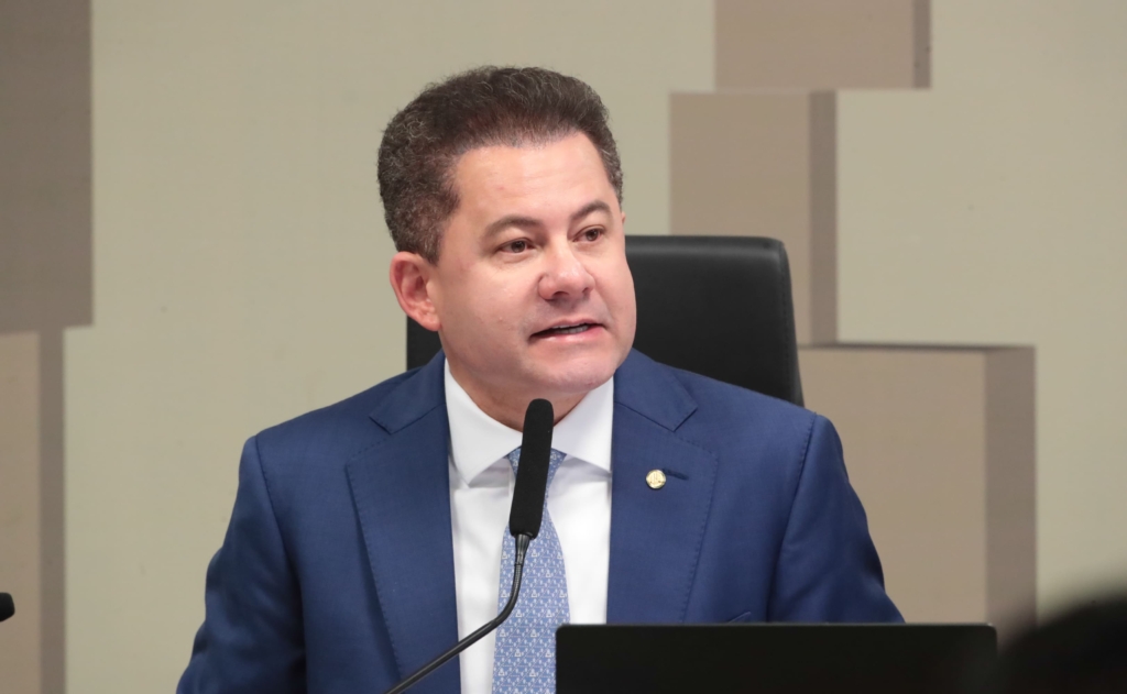 PF busca e apreensão Cezinha de Madureira tráfico de influência tribunais