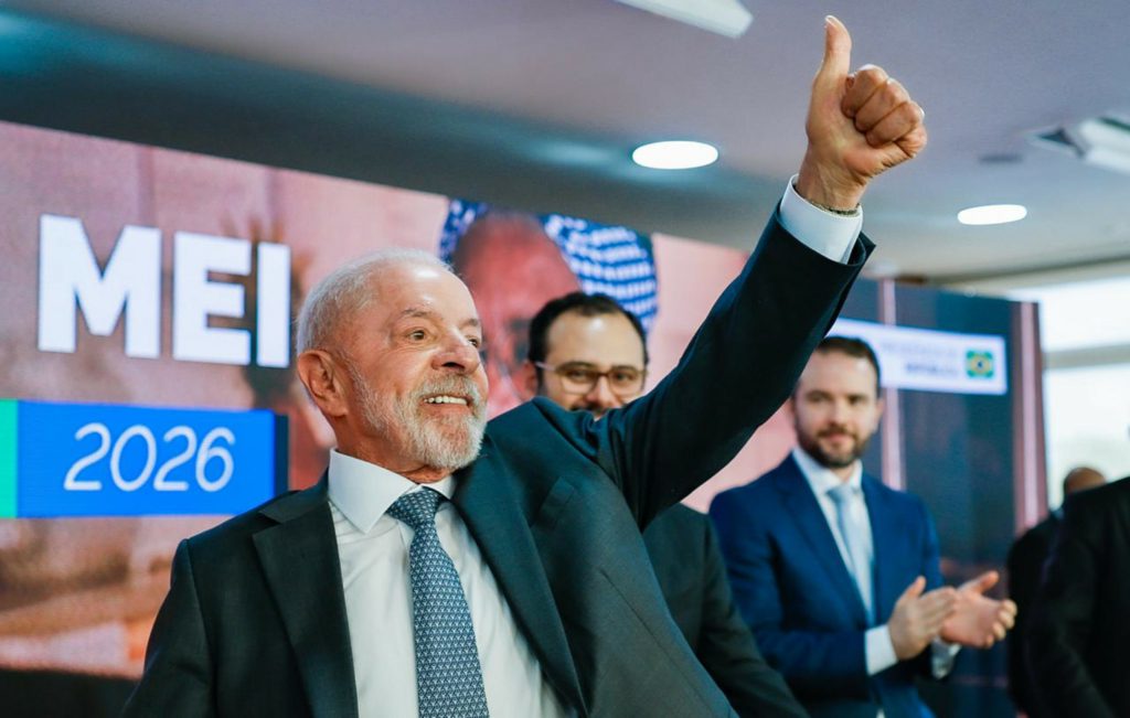 lula pec gratuidade ônibus adia envio congresso