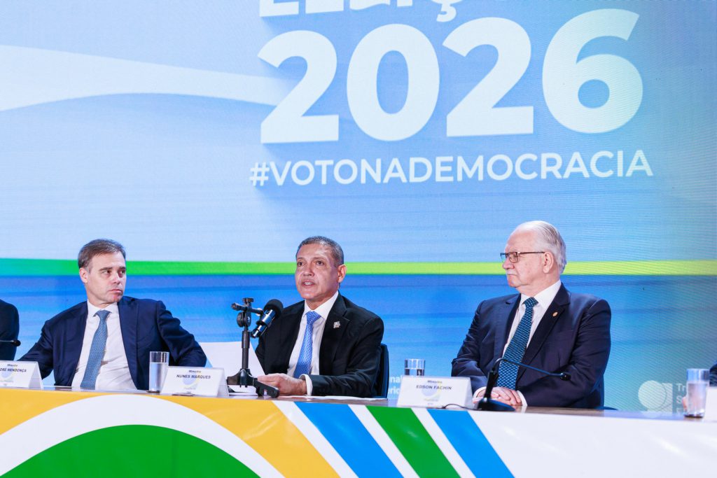 Contra o relógio: as conversas no STF e TSE sobre prorrogar horário da votação - Foto