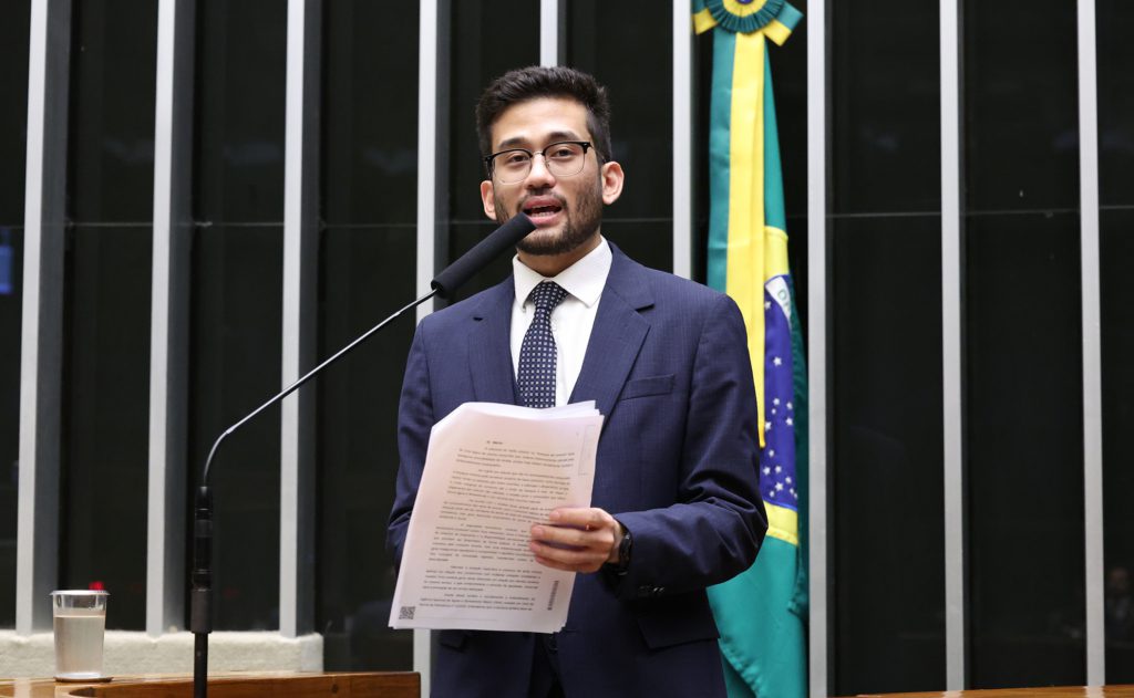 Projeto de Kim Kataguiri propõe fim da exigência de inscrição suplementar na OAB